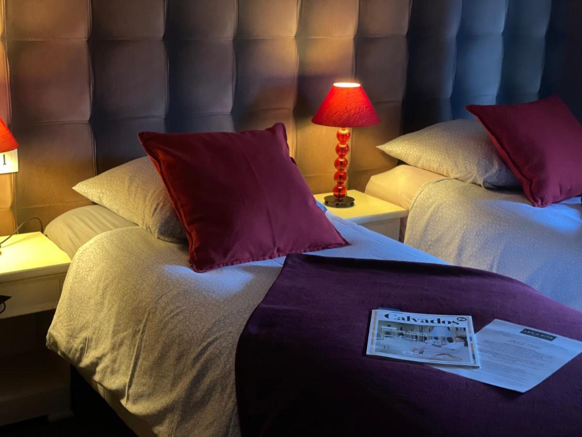 Les 3 Rois By Yy Hotell Villers-Bocage  Exteriör bild